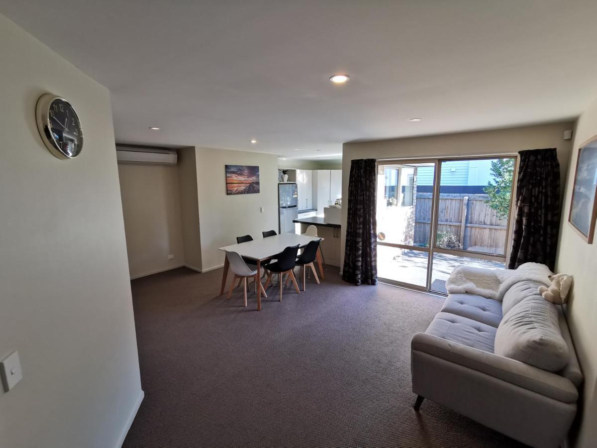 Christchurch City Fringe Family Home Modern Private Room Крайстчърч Екстериор снимка