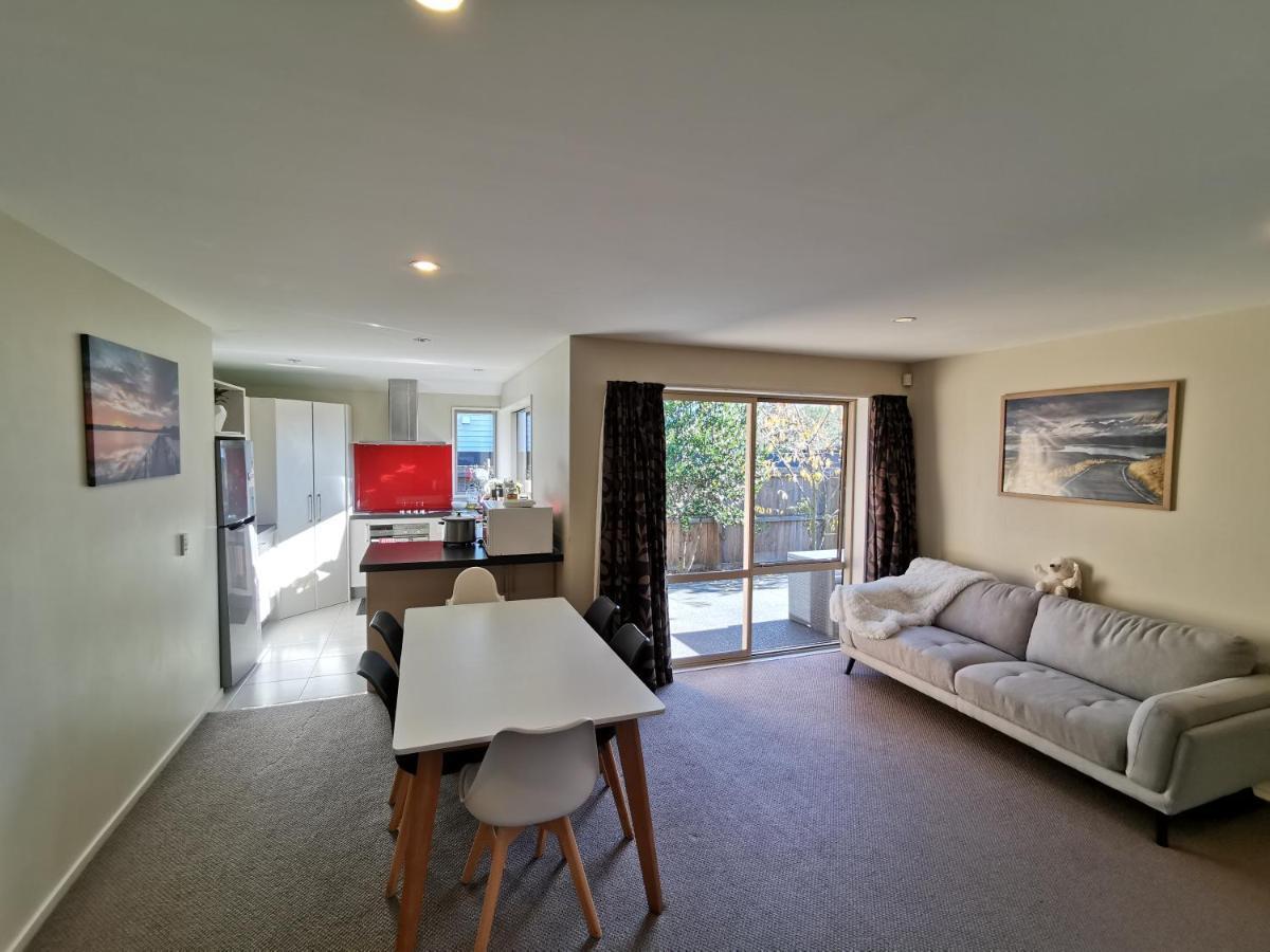 Christchurch City Fringe Family Home Modern Private Room Крайстчърч Екстериор снимка
